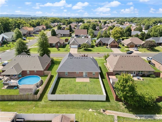 5502 Gum Tree Crossing, Jeffersonville, IN 47130