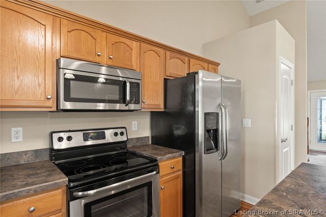 5502 Gum Tree Crossing, Jeffersonville, IN 47130