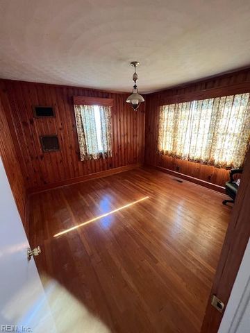 2328 White Marsh RD, Suffolk, VA 23434