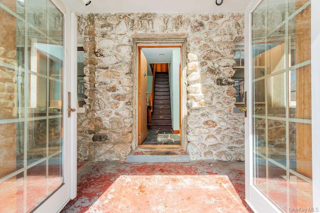 530 Chase Road, Yorktown Heights, NY 10598