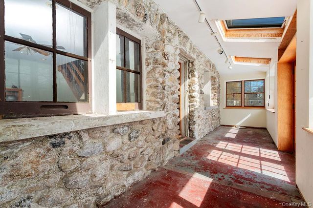 530 Chase Road, Yorktown Heights, NY 10598