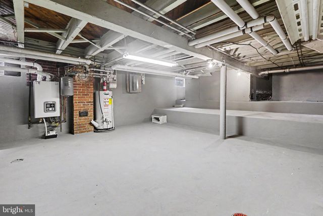 241 S 6TH ST, Lebanon, PA 17042