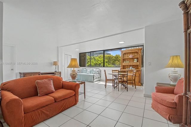 2950 SW 3rd Ave 3B, Miami, FL 33129