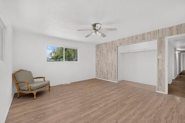 1110 Ranchero Road, Bosque Farms, NM 87068