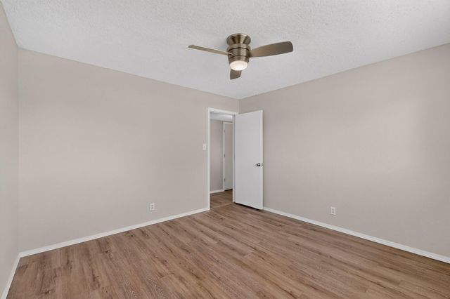 1110 Ranchero Road, Bosque Farms, NM 87068