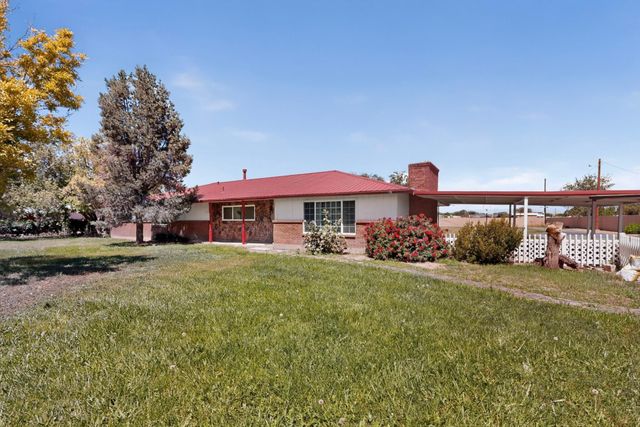1110 Ranchero Road, Bosque Farms, NM 87068