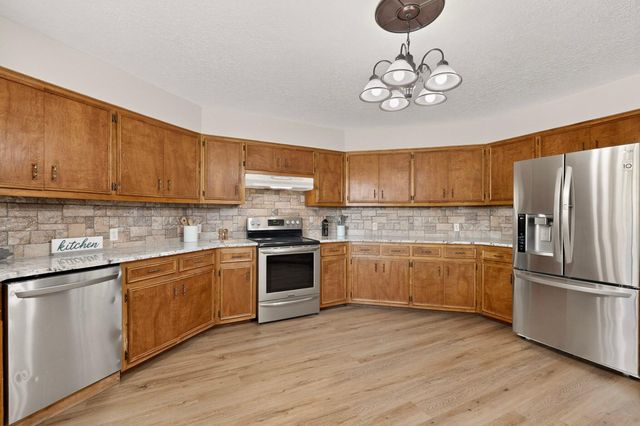 1110 Ranchero Road, Bosque Farms, NM 87068