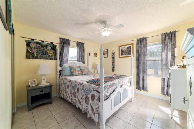 5220 SW 161ST PLACE ROAD, Ocala, FL 34473