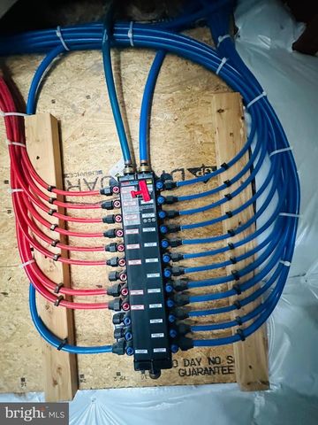 160 SADDLEBROOK DR, Bensalem, PA 19020