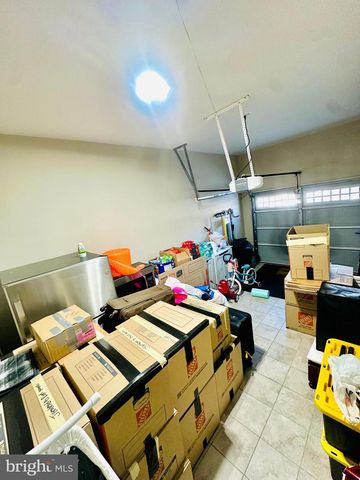 160 SADDLEBROOK DR, Bensalem, PA 19020