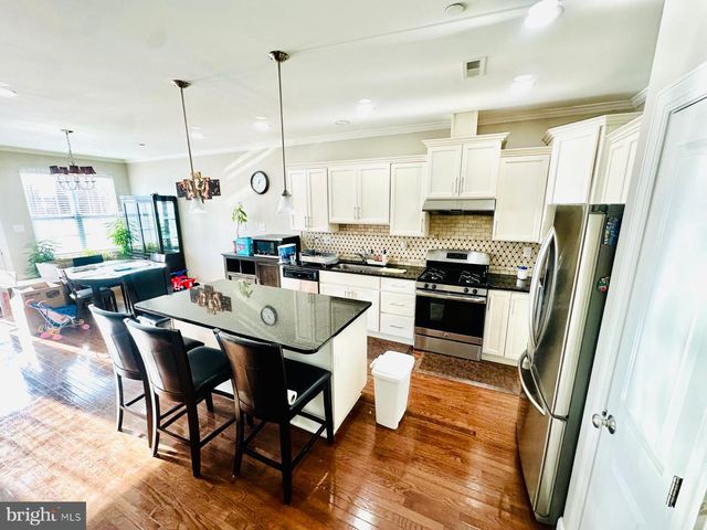 160 SADDLEBROOK DR, Bensalem, PA 19020