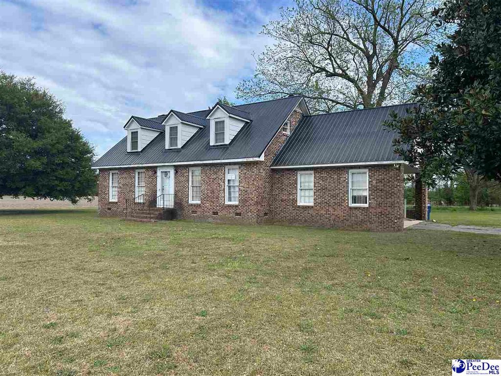 2709 Newton Road, Mccoll, SC 29570