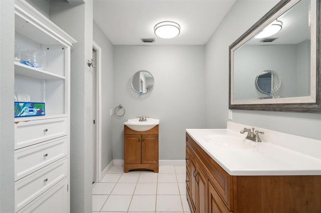 101 CHESTNUT CIRCLE, Safety Harbor, FL 34695