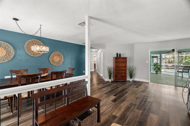 101 CHESTNUT CIRCLE, Safety Harbor, FL 34695