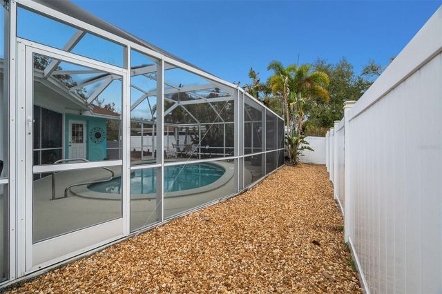 101 CHESTNUT CIRCLE, Safety Harbor, FL 34695