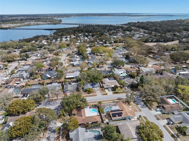 101 CHESTNUT CIRCLE, Safety Harbor, FL 34695