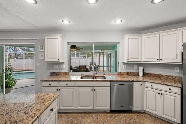 101 CHESTNUT CIRCLE, Safety Harbor, FL 34695