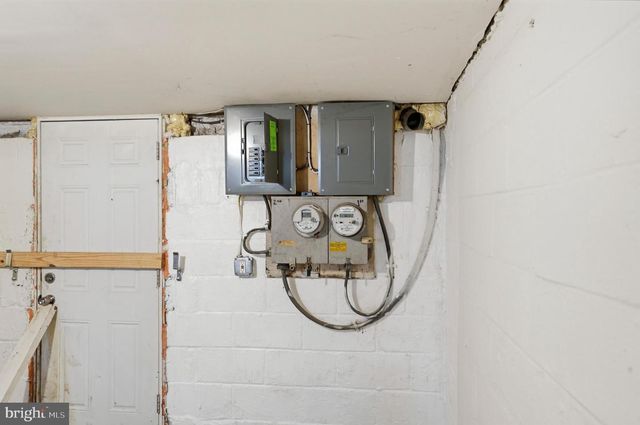 5506 MIDWOOD AVE, Baltimore, MD 21212