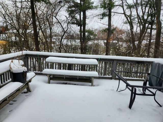 6808 Scotch Pine Trail, Darien, IL 60561