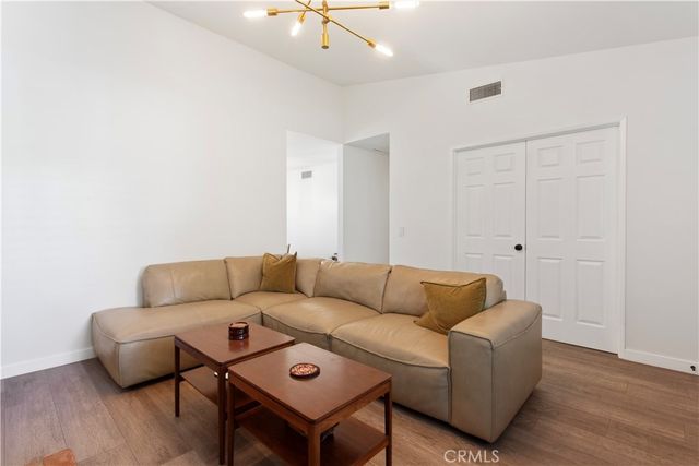 27987 Caraway, Saugus, CA 91350