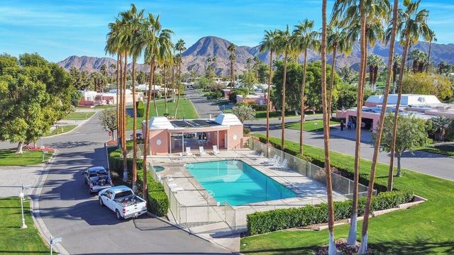 47126 El Menara Circle, Palm Desert, CA 92260