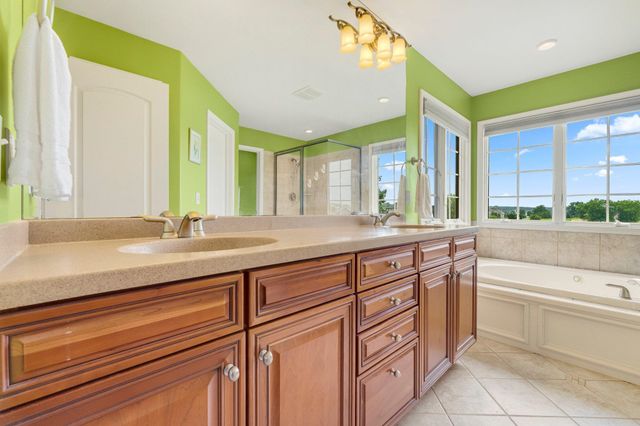 10080 Pemburry Drive, Granger, IN 46530