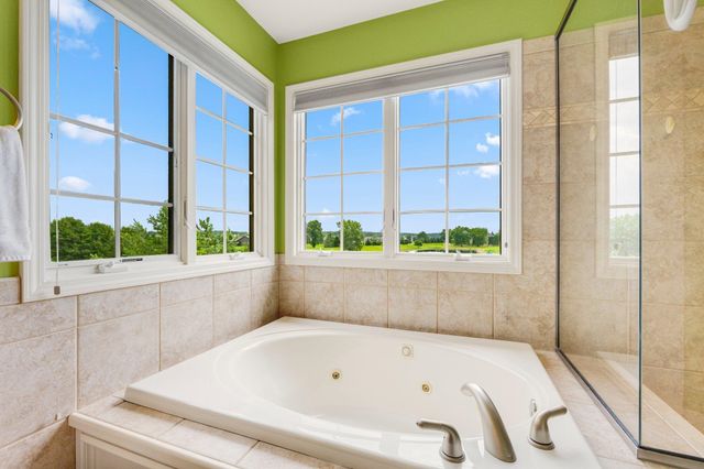 10080 Pemburry Drive, Granger, IN 46530