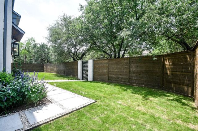 2247 North Boulevard, Houston, TX 77098