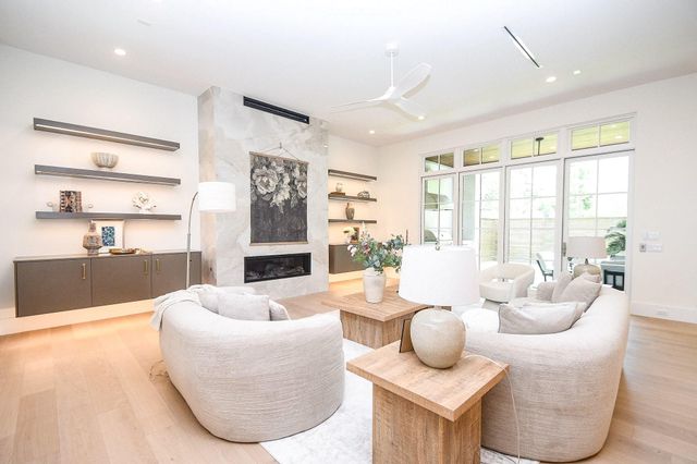 2247 North Boulevard, Houston, TX 77098