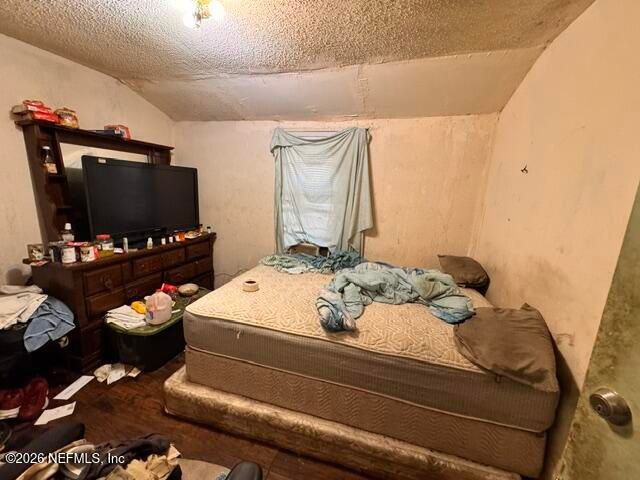 5242 DODGE Road, Jacksonville, FL 32209