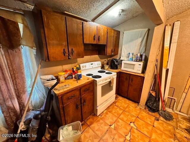 5242 DODGE Road, Jacksonville, FL 32209