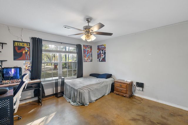 450 County Road 412, Dayton, TX 77535