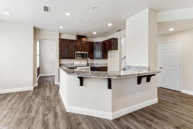 8622 Summer Sun Way, Elk Grove, CA 95624