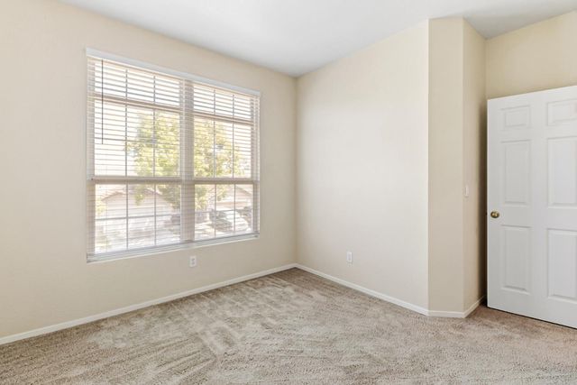 8622 Summer Sun Way, Elk Grove, CA 95624