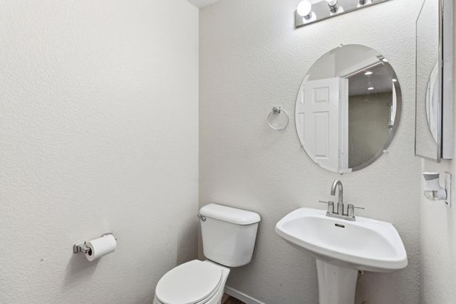 8622 Summer Sun Way, Elk Grove, CA 95624
