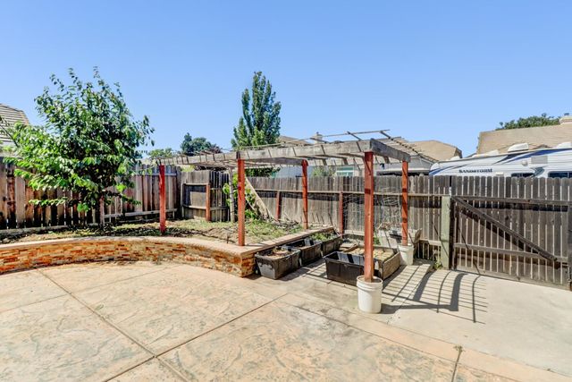 8622 Summer Sun Way, Elk Grove, CA 95624