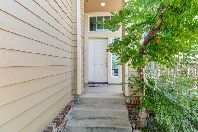 8622 Summer Sun Way, Elk Grove, CA 95624