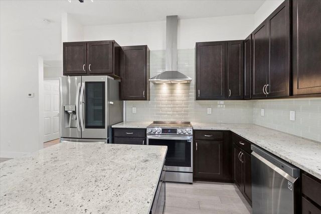 5207 NW South Lovoy Circle, Port St Lucie, FL 34986