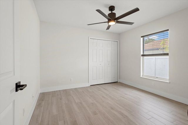 5207 NW South Lovoy Circle, Port St Lucie, FL 34986