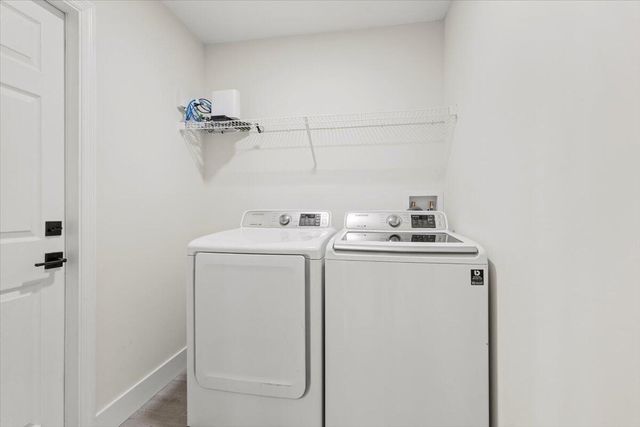 5207 NW South Lovoy Circle, Port St Lucie, FL 34986