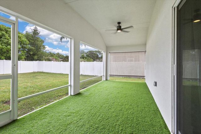 5207 NW South Lovoy Circle, Port St Lucie, FL 34986