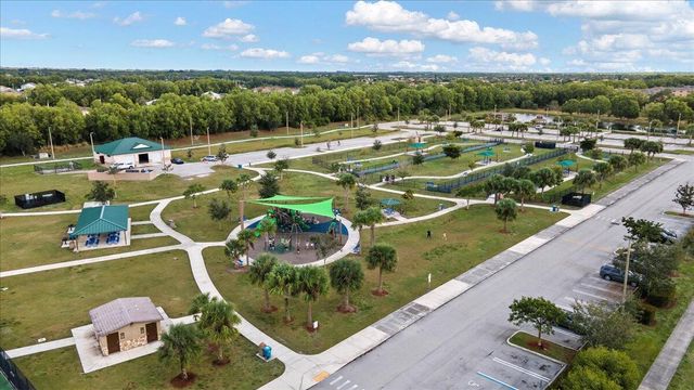 5207 NW South Lovoy Circle, Port St Lucie, FL 34986