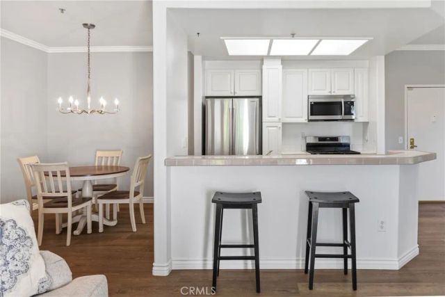 17809 Halsted 312, Northridge, CA 91325