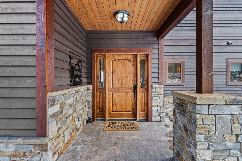 2911 Snowghost Drive, Whitefish, MT 59937 photo 3