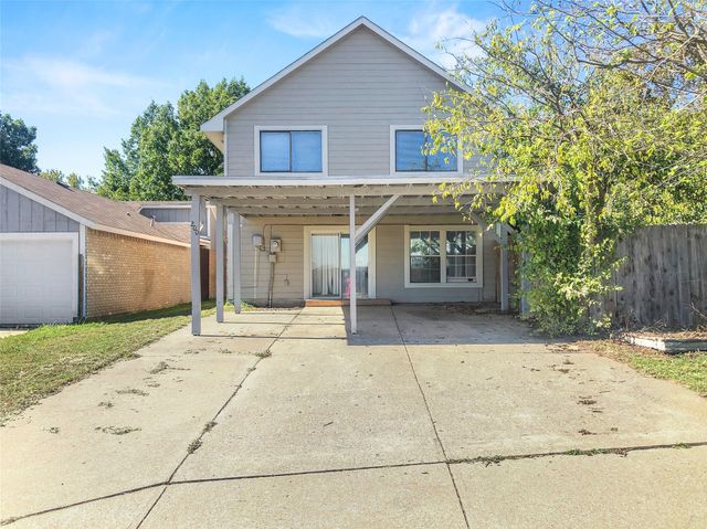 200 Callender Drive, Fort Worth, TX 76108