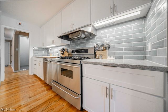 23225 Bryden Road, Shaker Heights, OH 44122