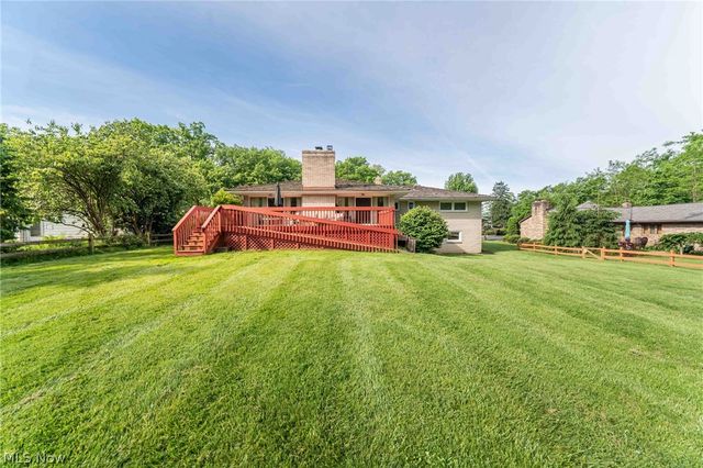23225 Bryden Road, Shaker Heights, OH 44122