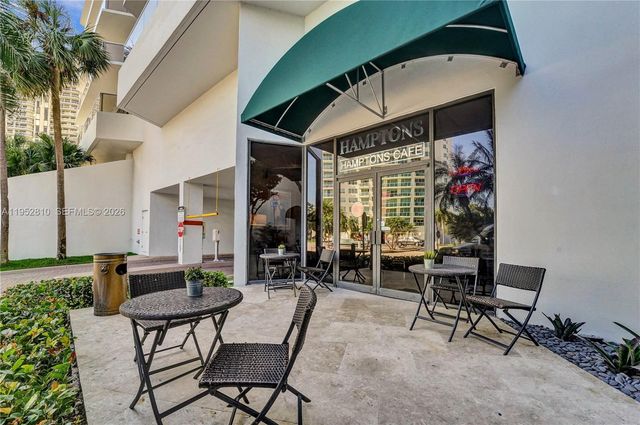 20281 E Country Club Dr 809, Aventura, FL 33180