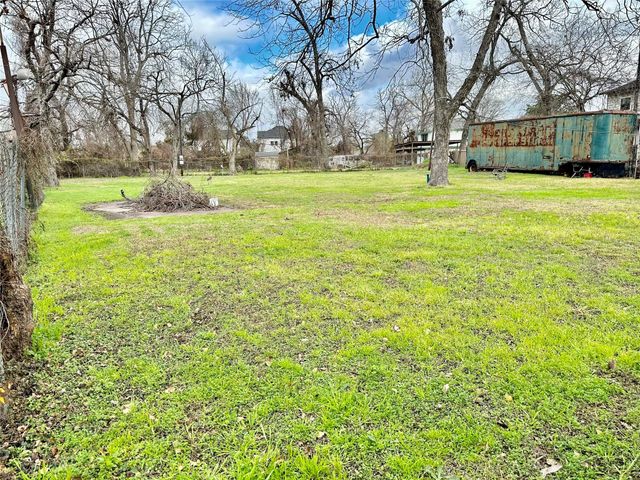 4408 Yale Street, Houston, TX 77018