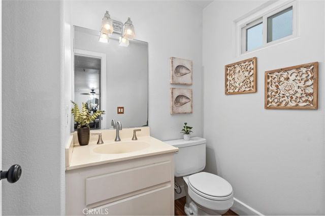 7651 Yorktown Avenue, Huntington Beach, CA 92648